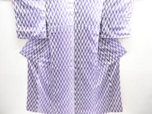 未使用品　仕立て上がり　矢羽根絣織り出しお召着物